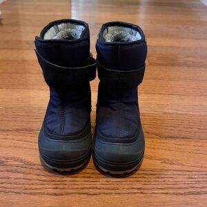 L.L. Bean toddler Navy Winter Boots